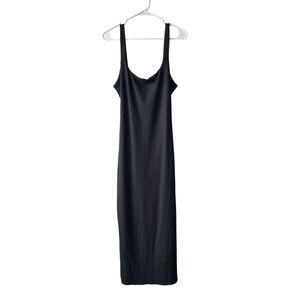 Kaileigh Classic Black Maxi Dress